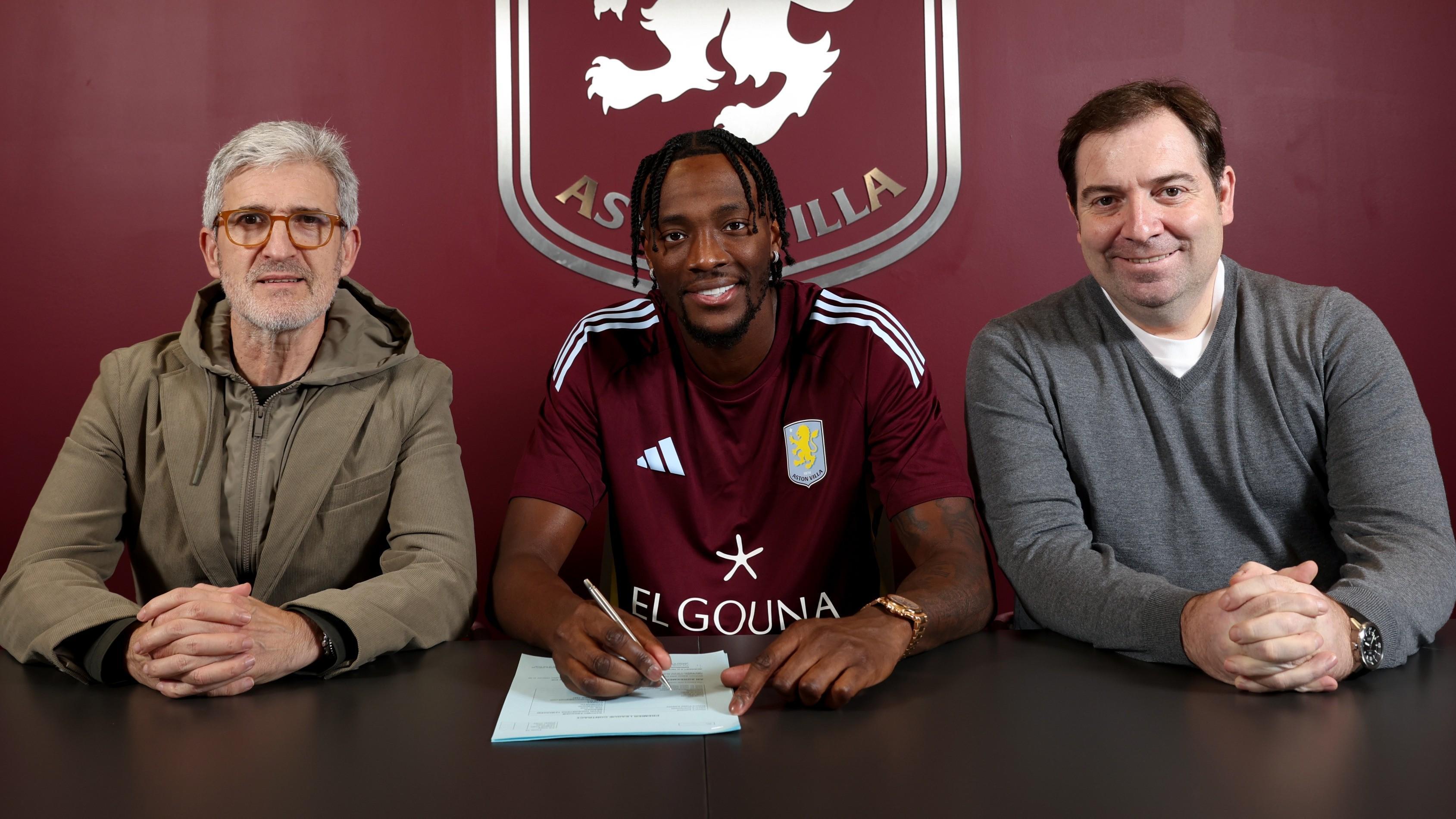 开云公司-官方：维拉签下前锋亚伯拉罕；据悉转会费为2100万欧