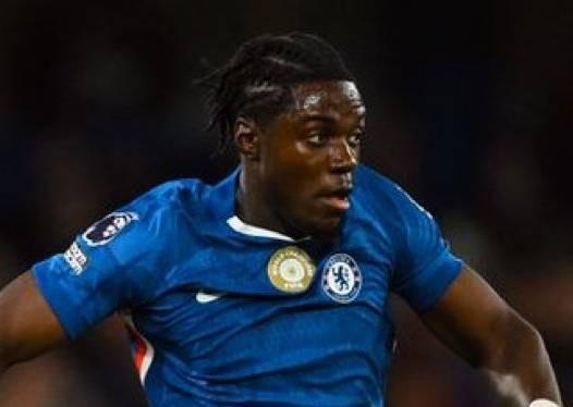 开云小组-记者：埃苏戈和拉维亚的长期缺阵是切尔西想要道路的原因之一