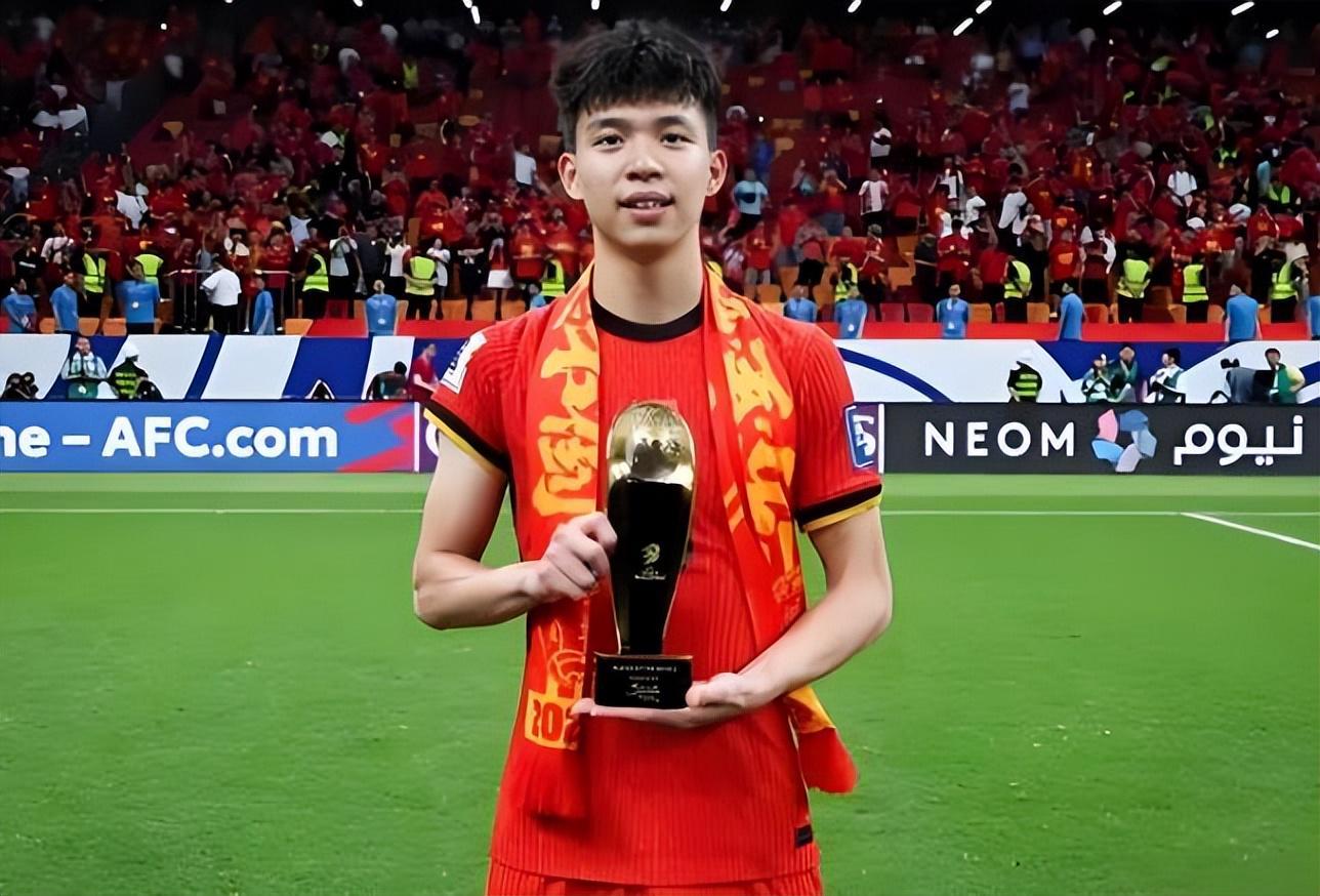 开云集团-喜讯！他是唯一被西甲官方撰文表扬的中国U23球员，值得期待